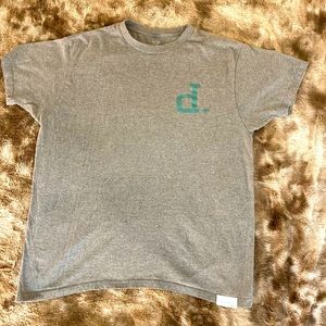 Men’s Diamond Supply shirt